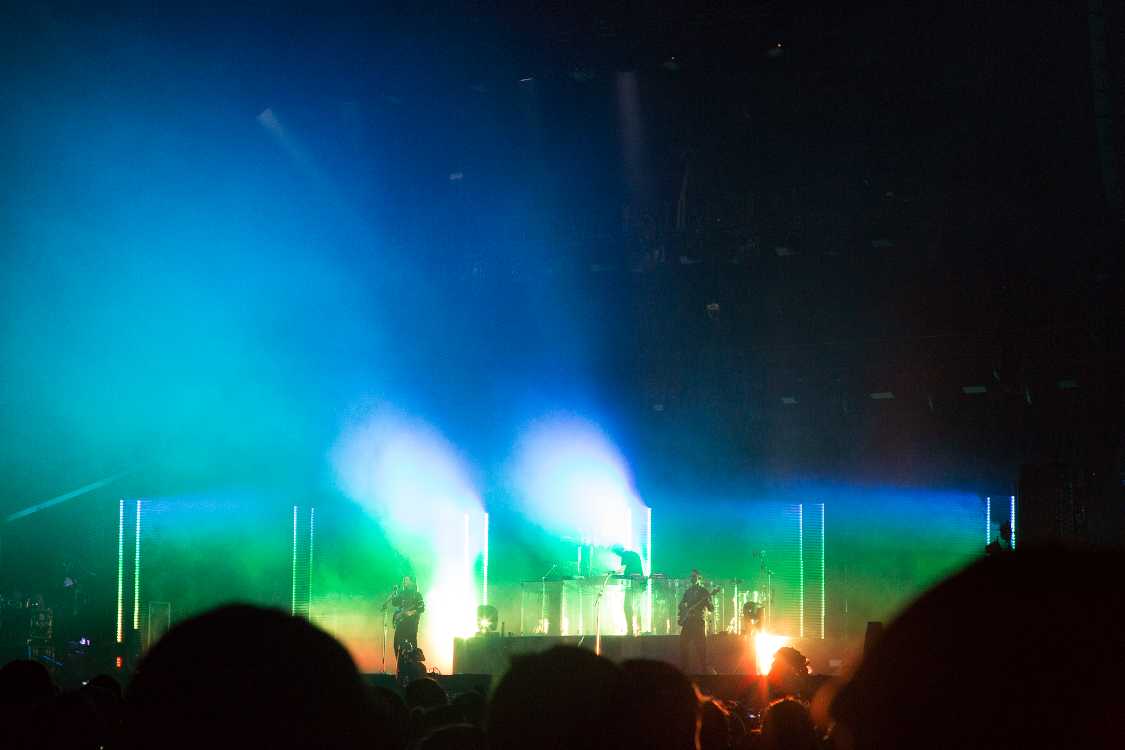 金曜のグリーンステージでは、ゴリラズと並ぶいいライブでした。