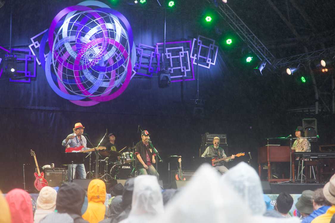 ゴールデン・カップスのころ。久しぶりの日本ロックのレジェンド。ボーカルのデイブ平尾は亡くなっているので、マモル・マヌーがボーカルになっています。