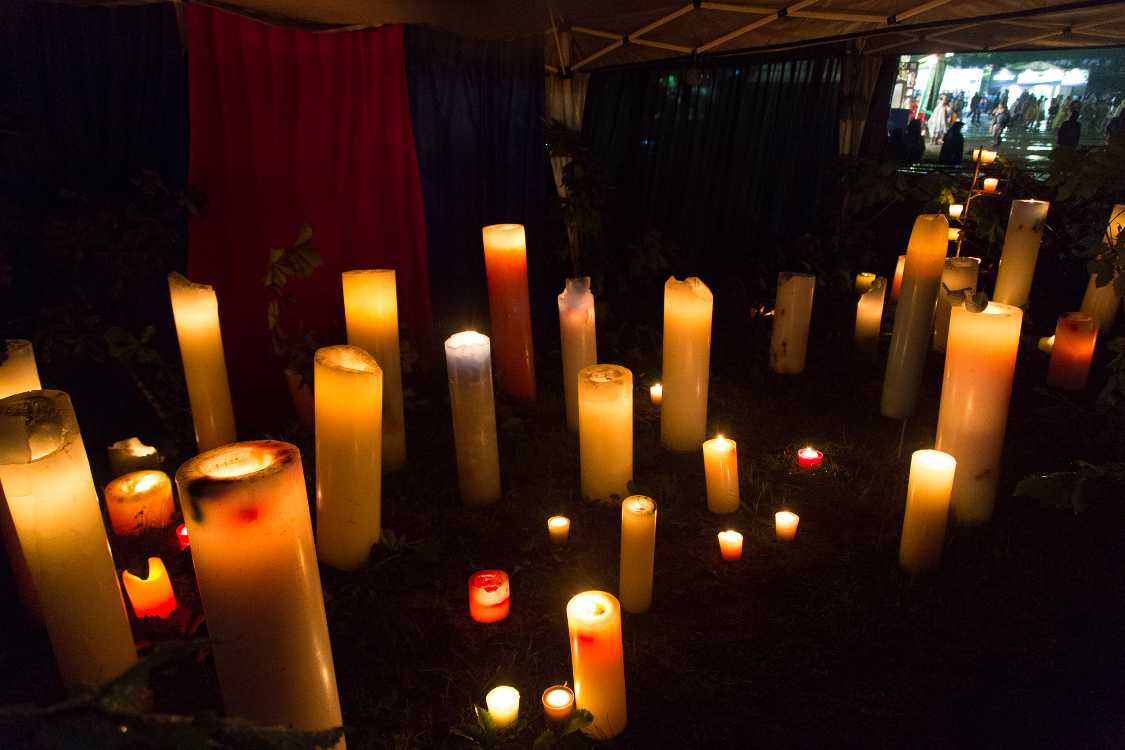 ロウソクは例年通りありました。