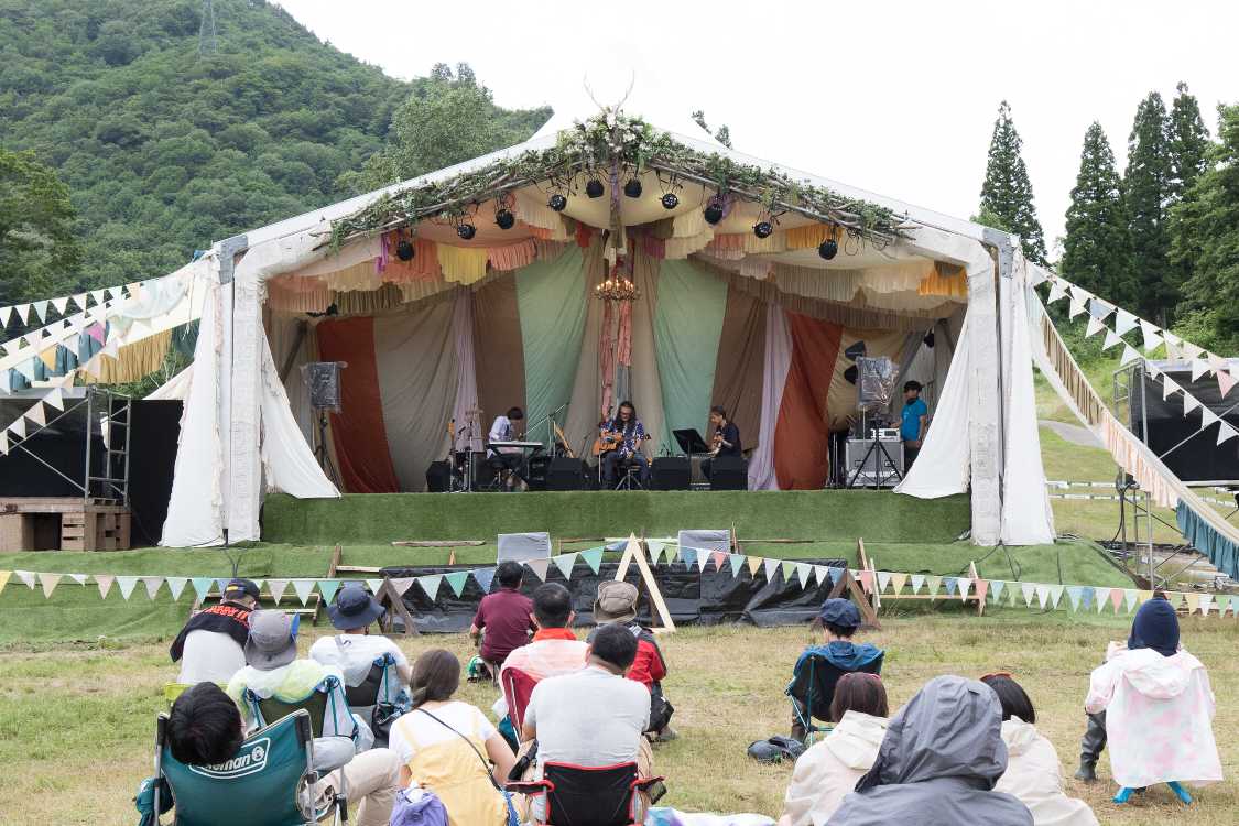 日曜午前のピラミッドガーデン。