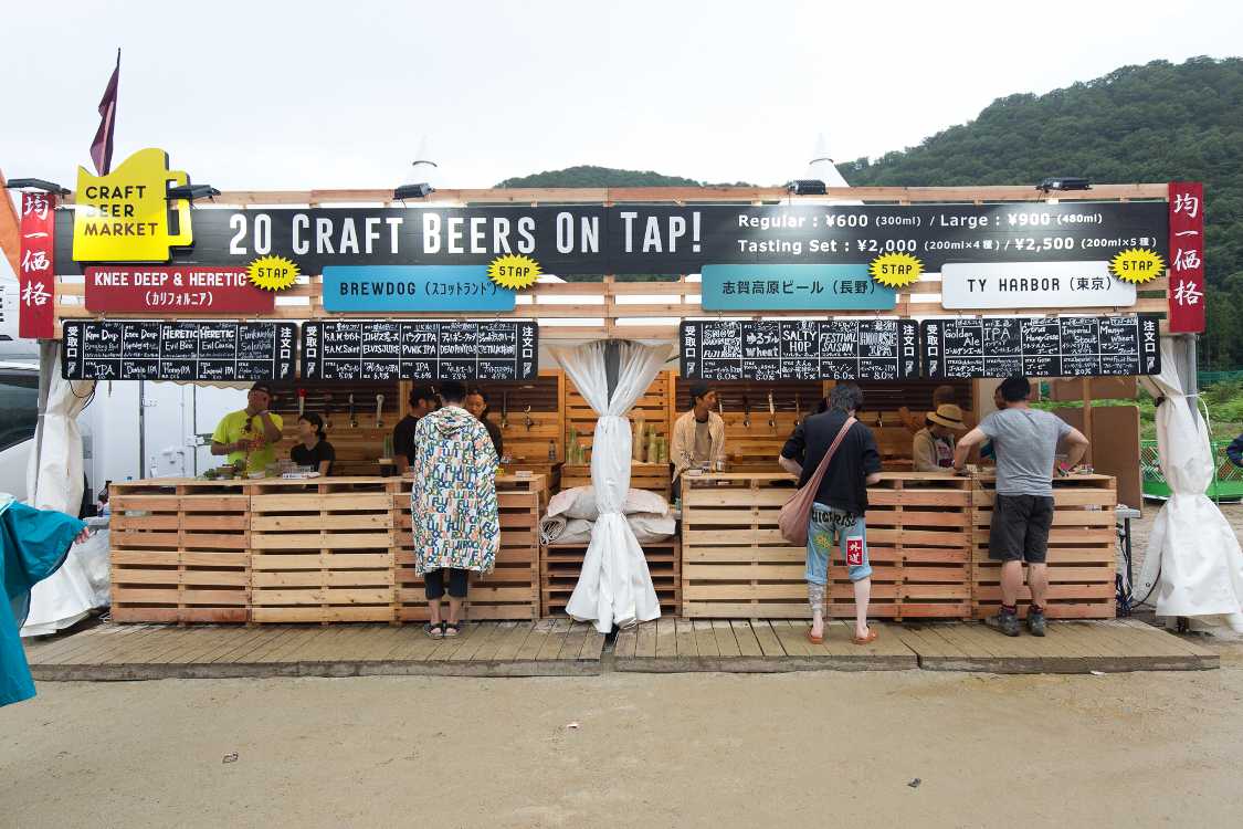 クラフトビールマーケット。