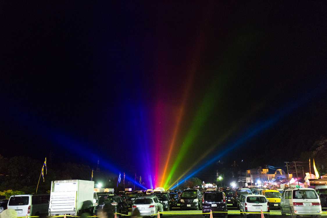 定期的に色がつきます。