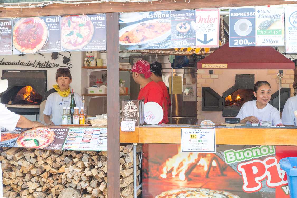 窯が2つ見えます。