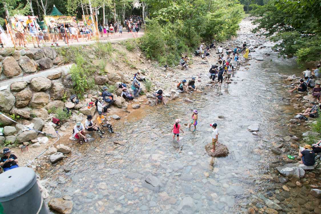 ところ天国の浅貝川。上流側。