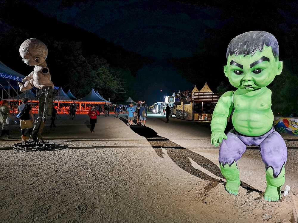 腕または脚がないというのがオブジェの特徴。