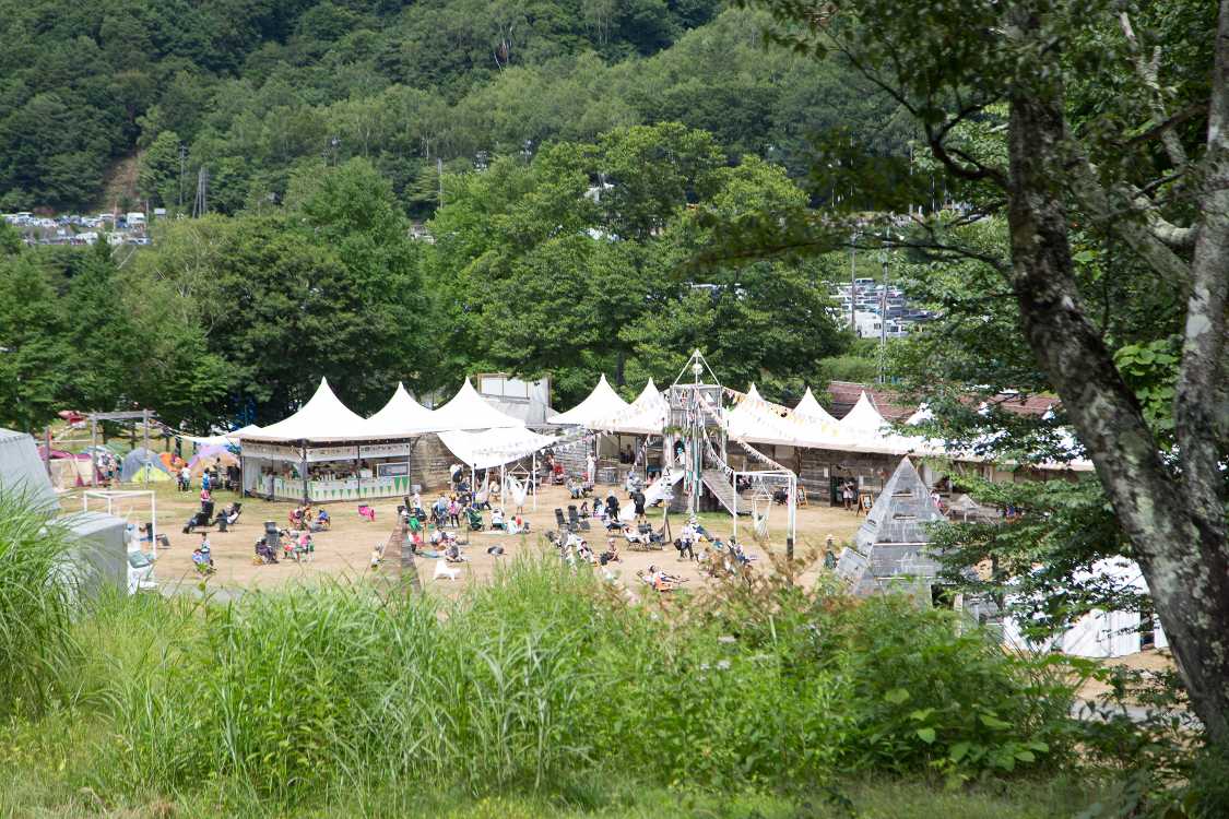 ムーンキャラバンから見えるピラミッドガーデン。