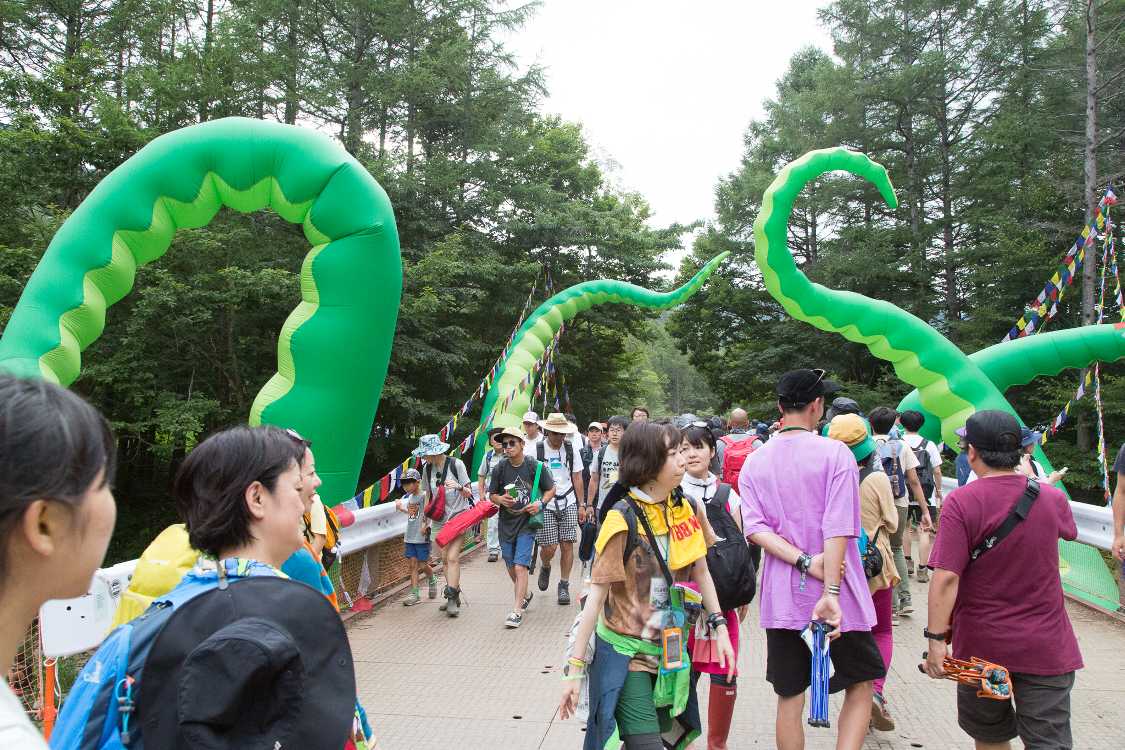 装飾は毎年変わりますが、空気注入形のオブジェが多い。