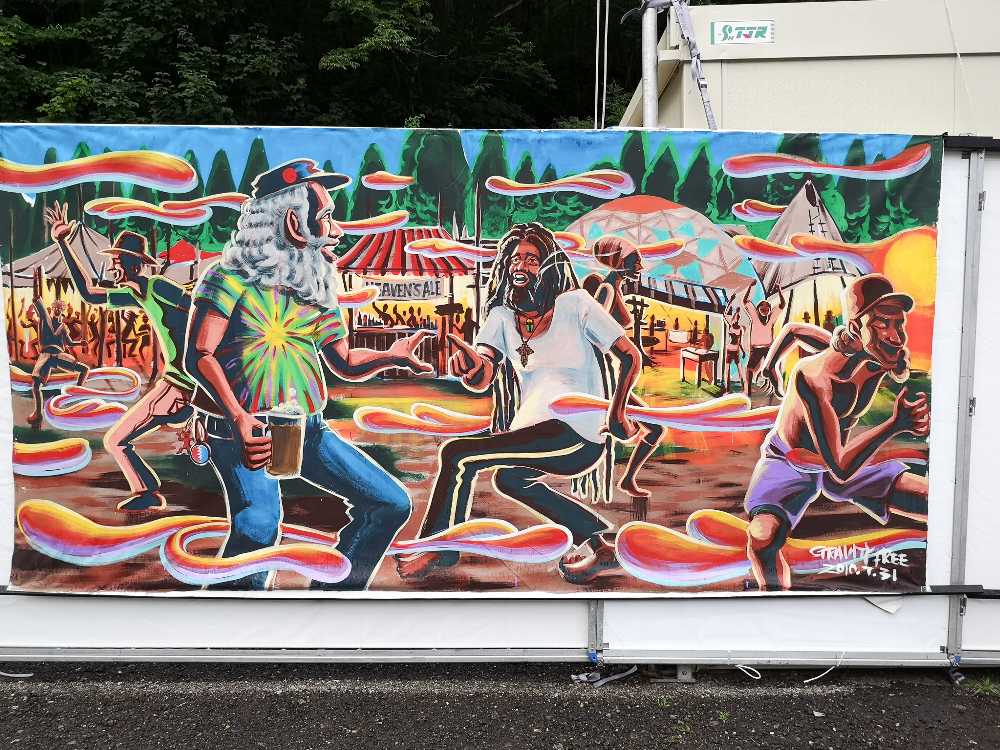 過去のライブペインティングの作品。