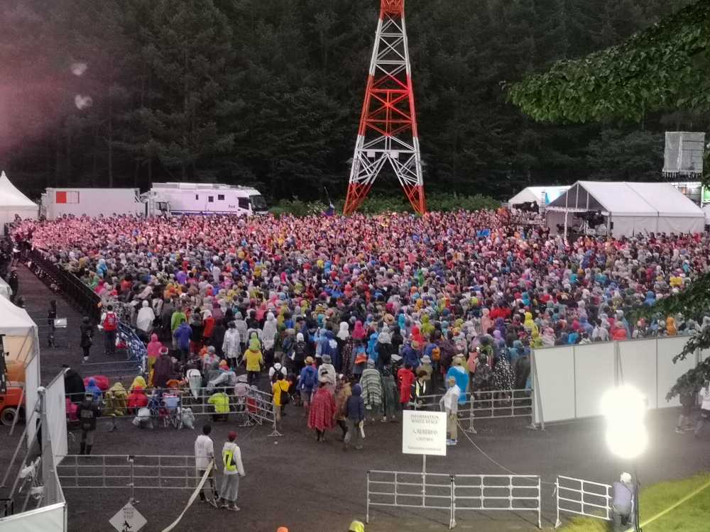 入場規制中。ユニコーンのころ。