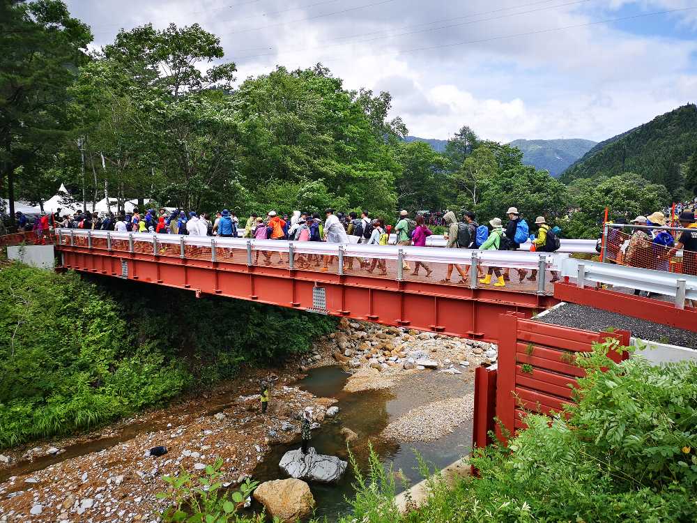 常設になったオアシス橋。