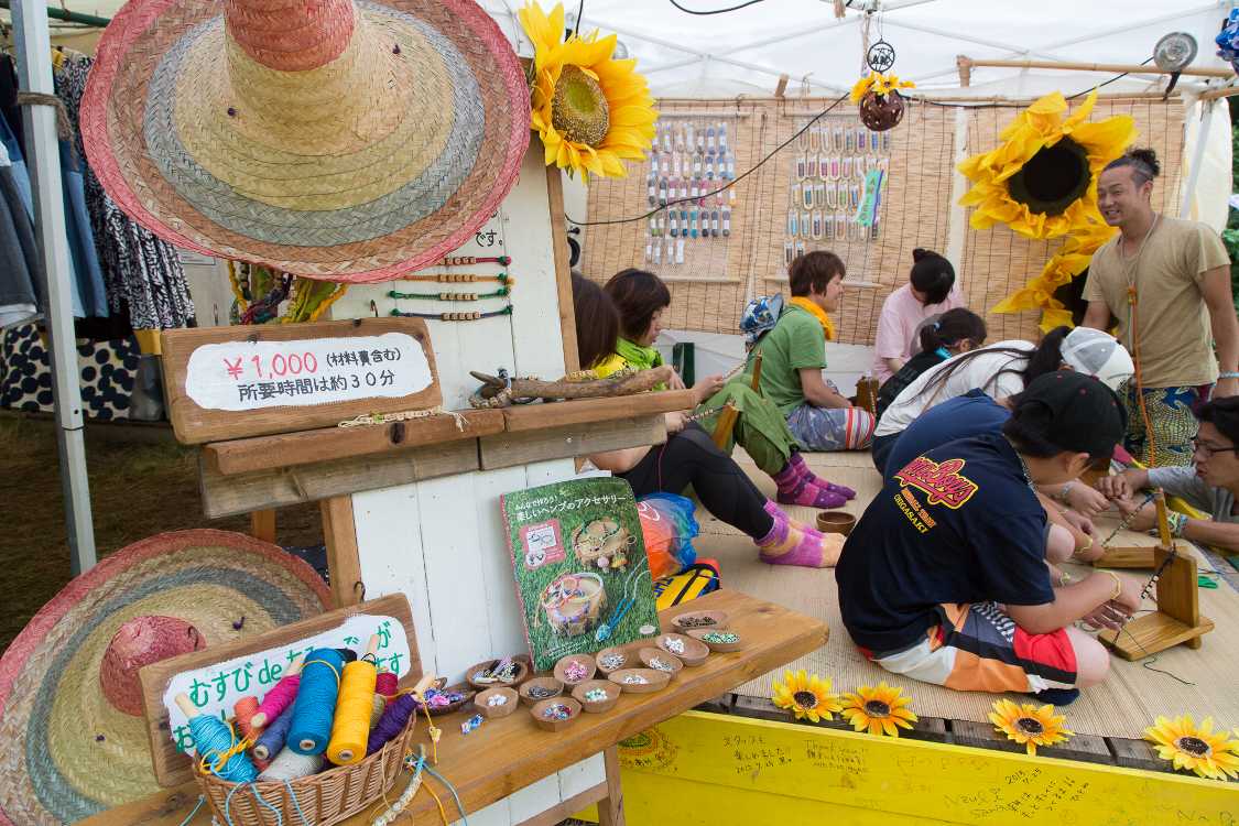 例年、アクセサリーが作れます。