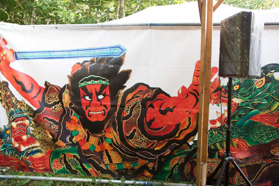 テントに描かれた絵。