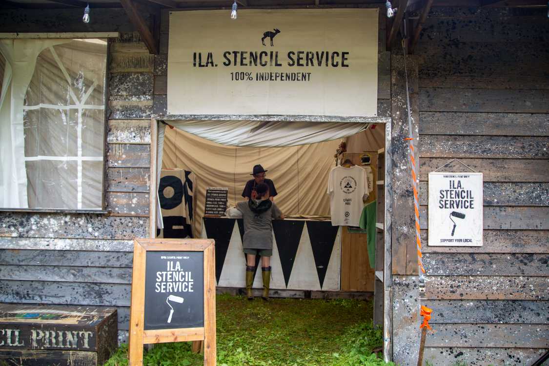 アイラステンシルサービス。