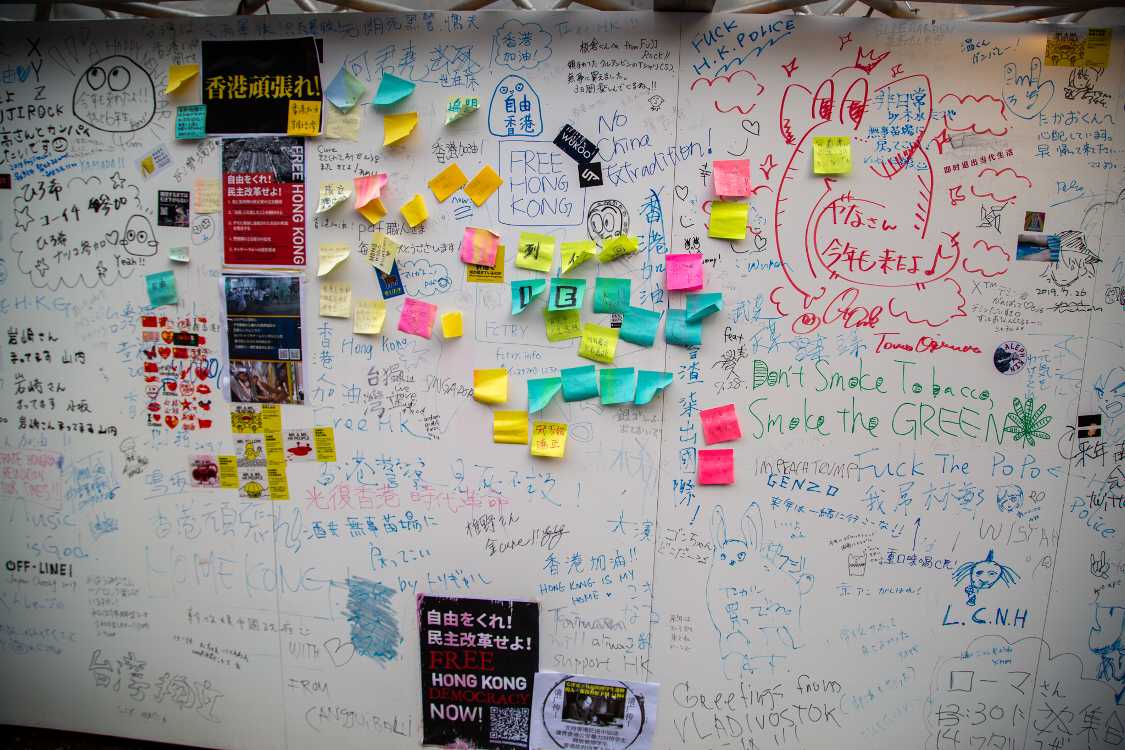 日曜昼の掲示板その2。