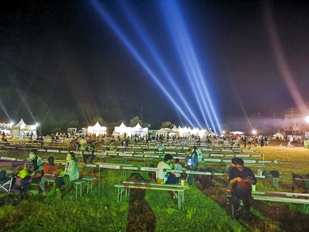 イエロークリフから。