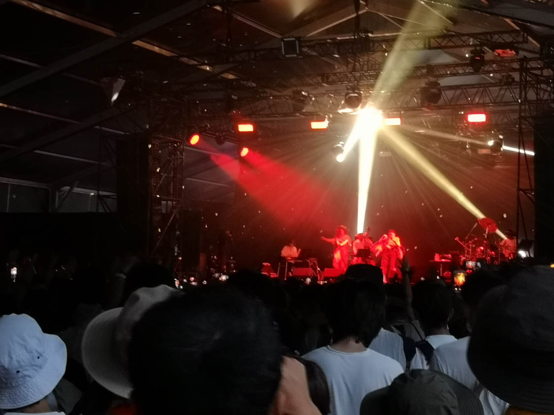 レッドマーキー、Awich。