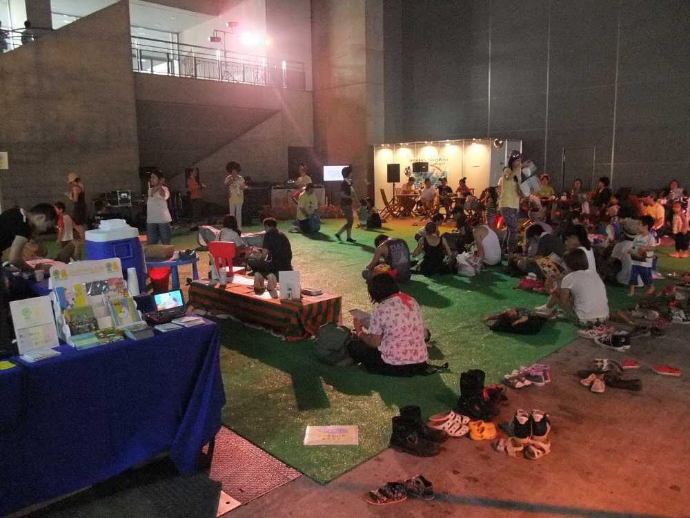 親子連れがいっぱい。