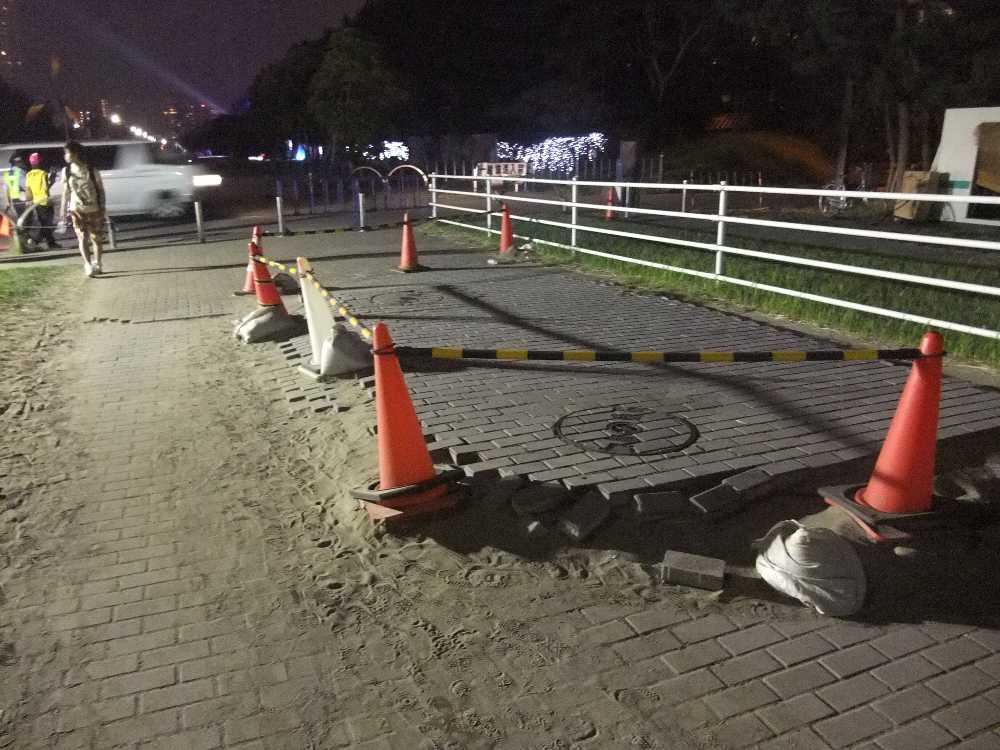 マリンステージとシーサイドビレッジの間。