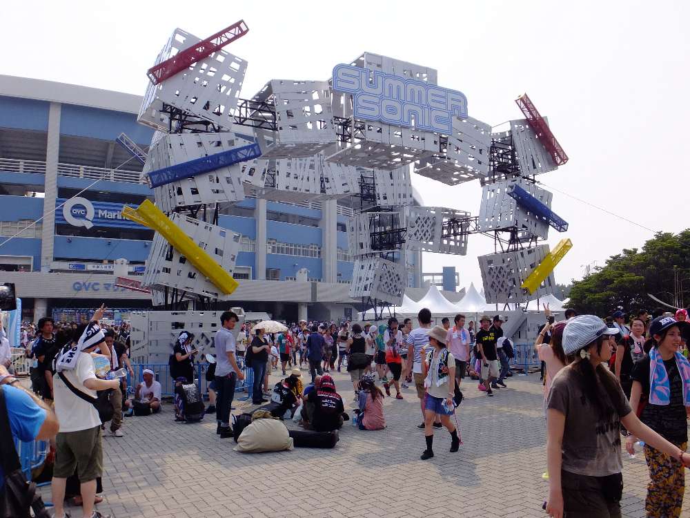 マリンステージのゲート。