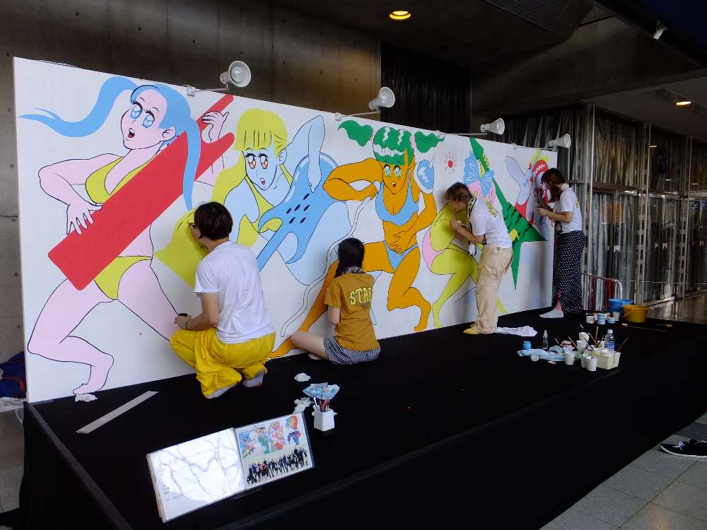 制作中のパネル。