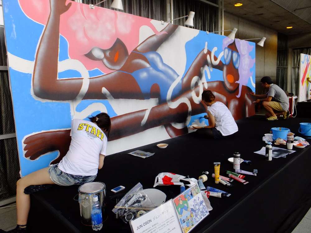 今年はどれもキャラクター的絵画だ。