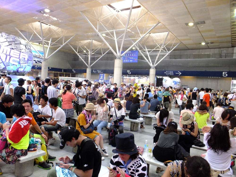 入り口の休憩所。