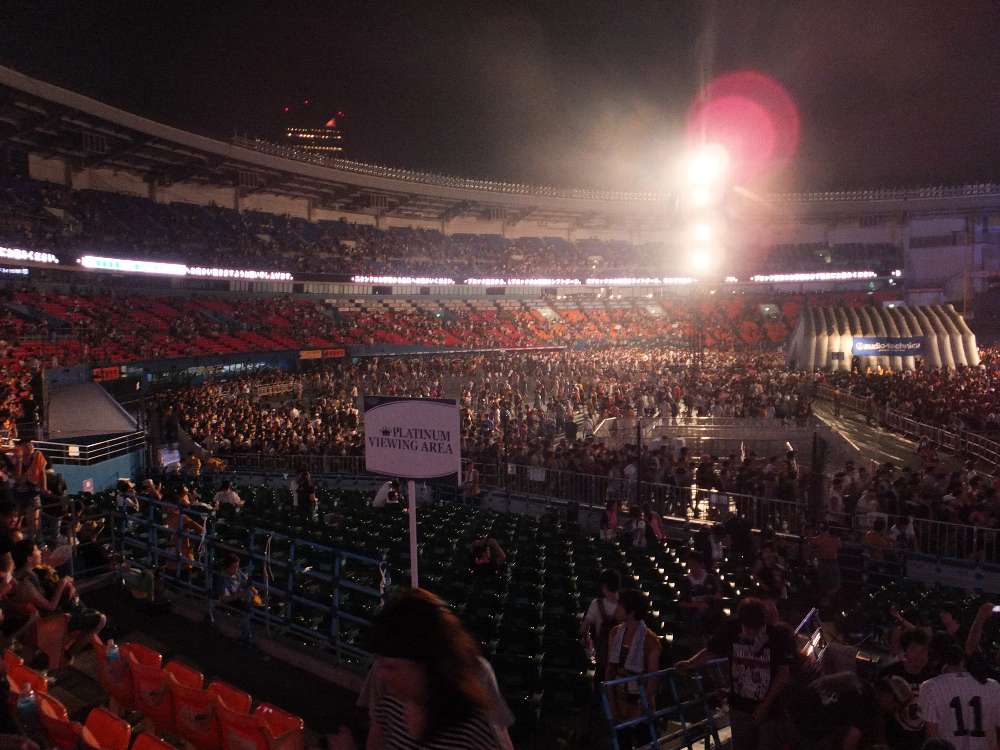 終演後のマリンステージ。