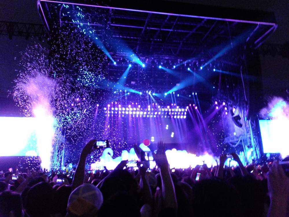 紙吹雪噴射のころ。