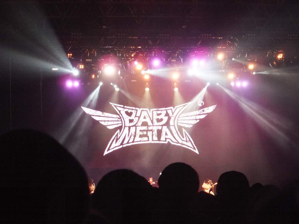 ベビーメタル。