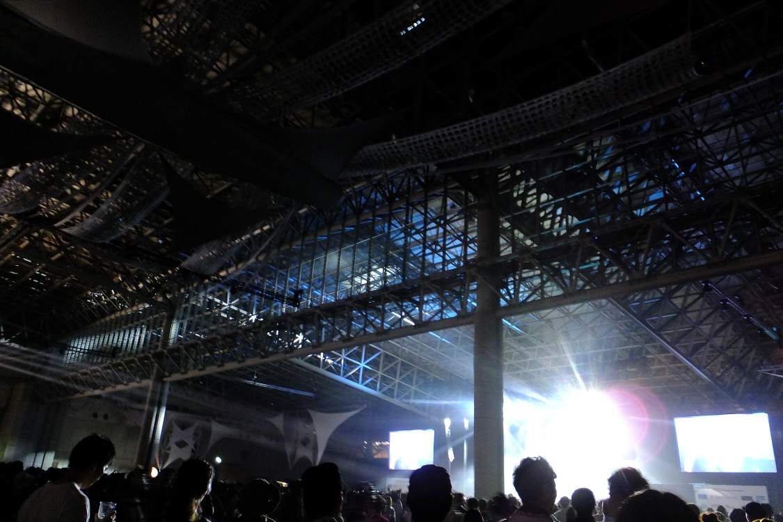 例年通り、幕張メッセでは最も大きいステージ。