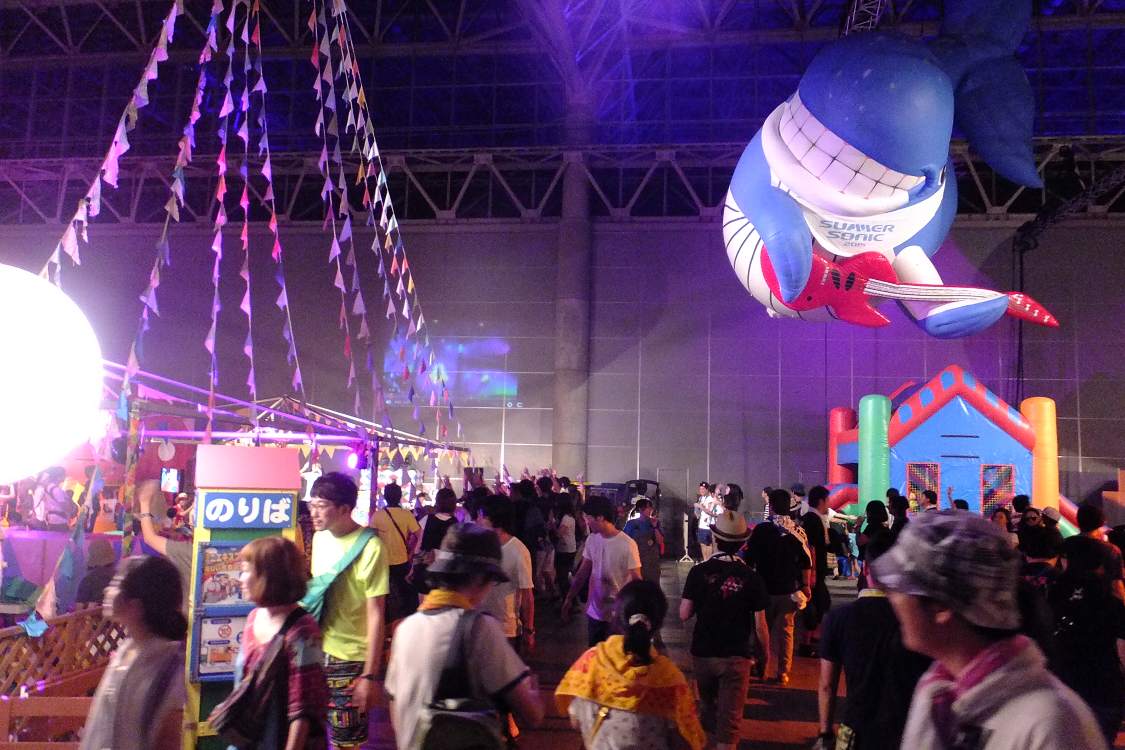 「のりば」はSL型の動くのりものの乗り場がある。