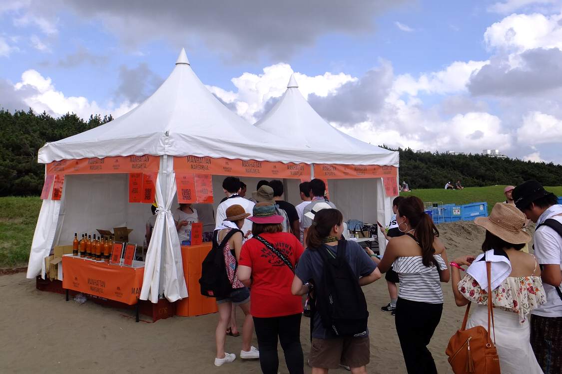 今年はビーチステージの外に1店のみ。