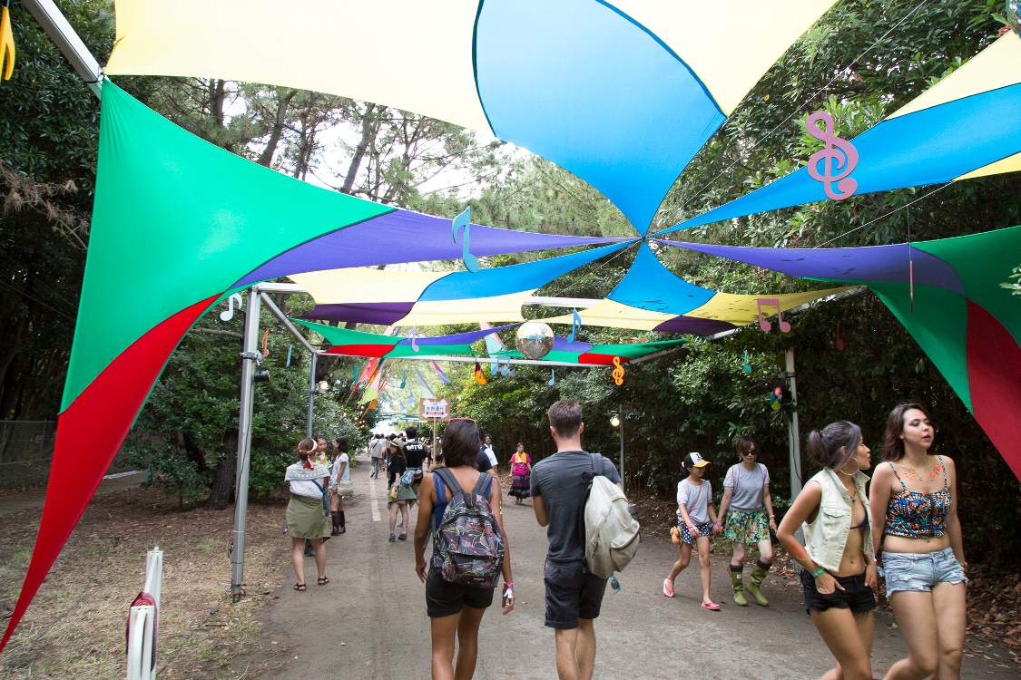 ビーチステージからの戻りの導線。