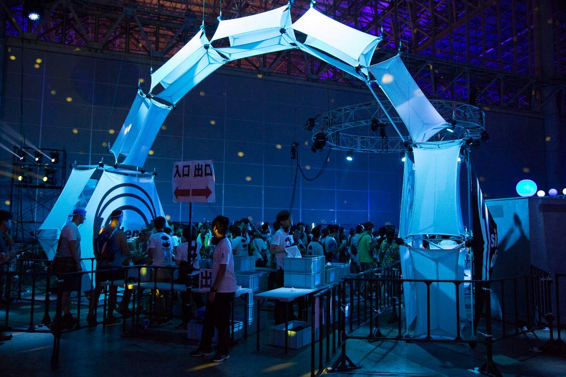 サイレントディスコ。