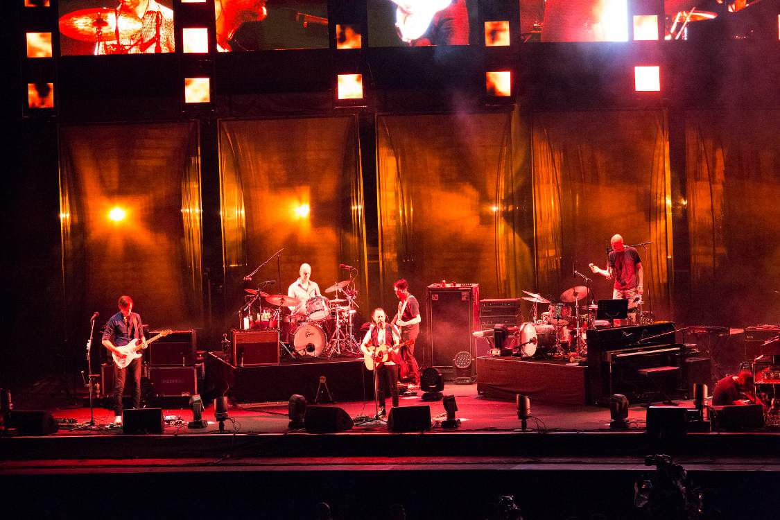 レディオヘッド開演直後。