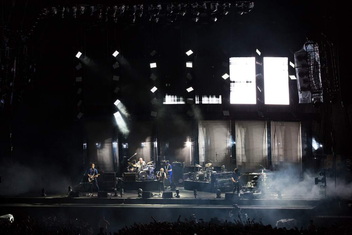 有名曲の多くを演奏していますが、幕張では「パラノイド・アンドロイド」はやりませんでした。