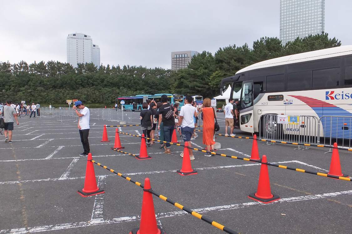 行列が短い時はすぐ乗れます。