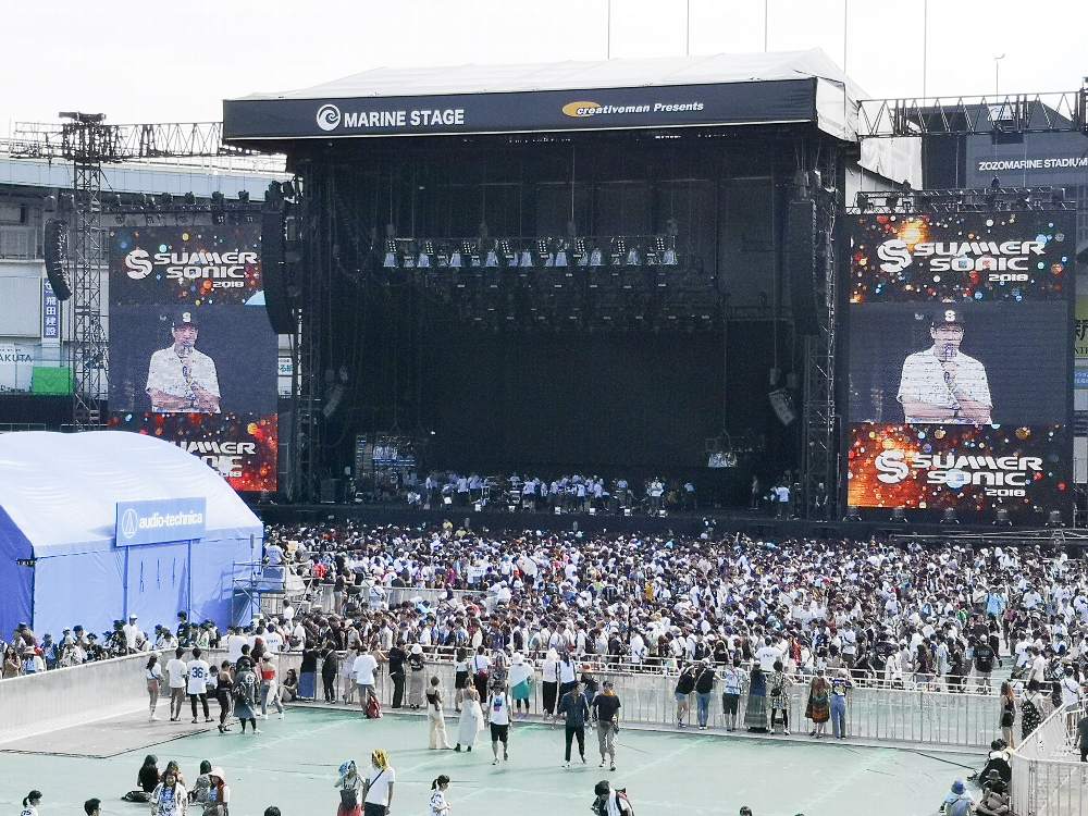 サマーソニックのメインステージ、マリンステージ。