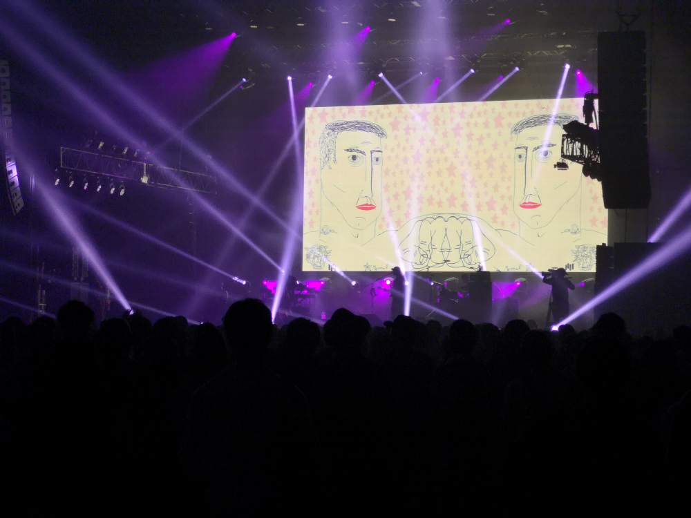 ポルトガル・ザ・マンの公演。これだけでは何のことか分からないので没。