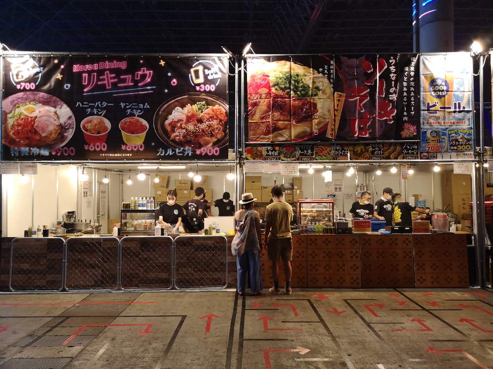 リキュウとソーキそば。