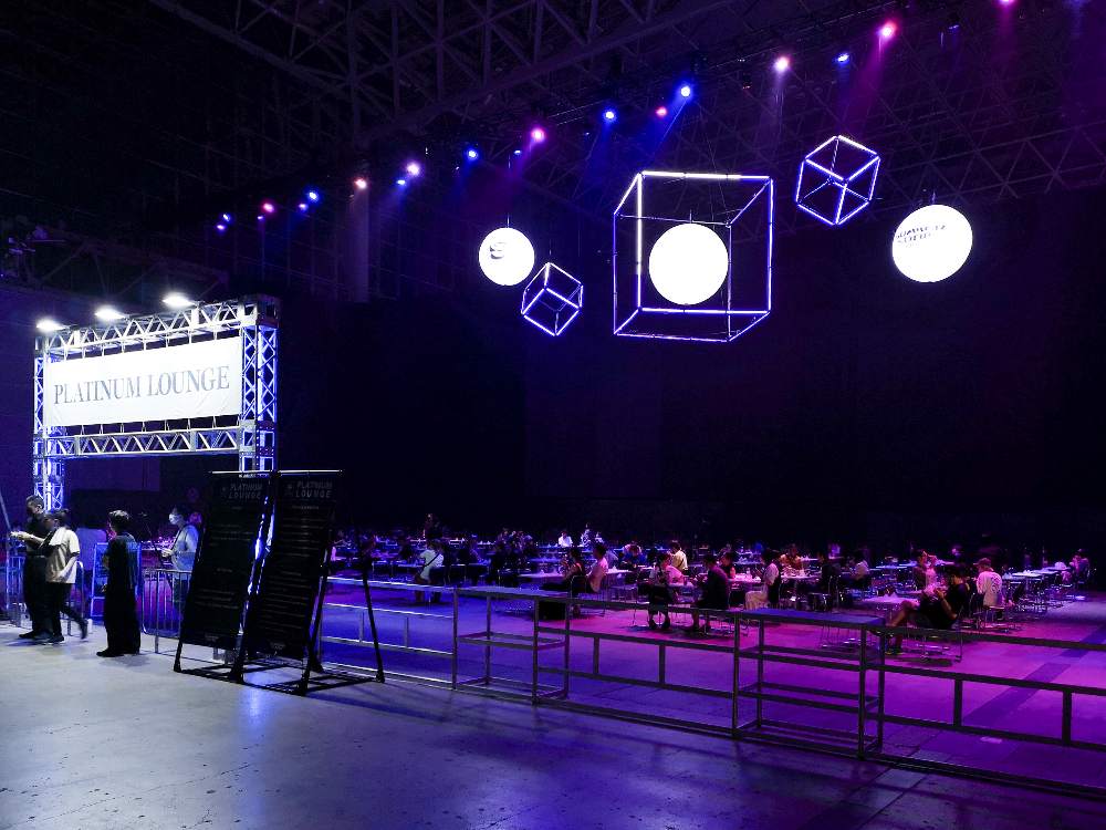 プラチナムラウンジ。