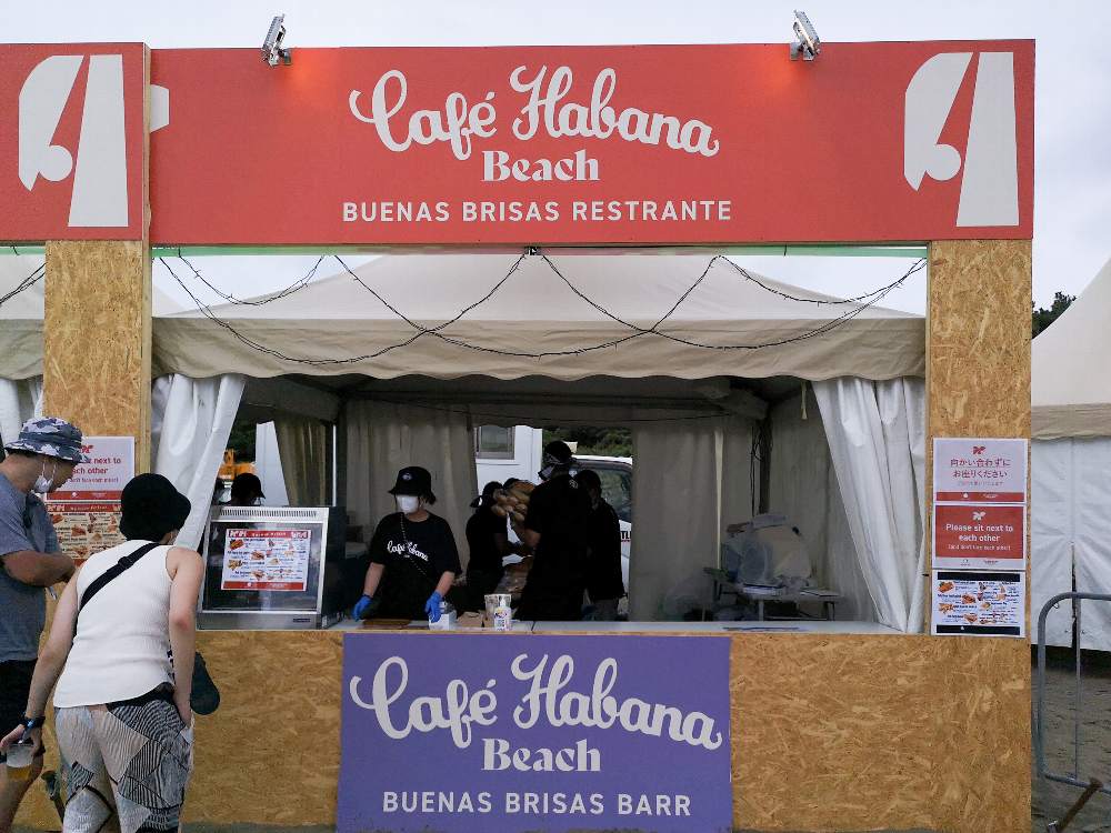 ホットドッグなど。