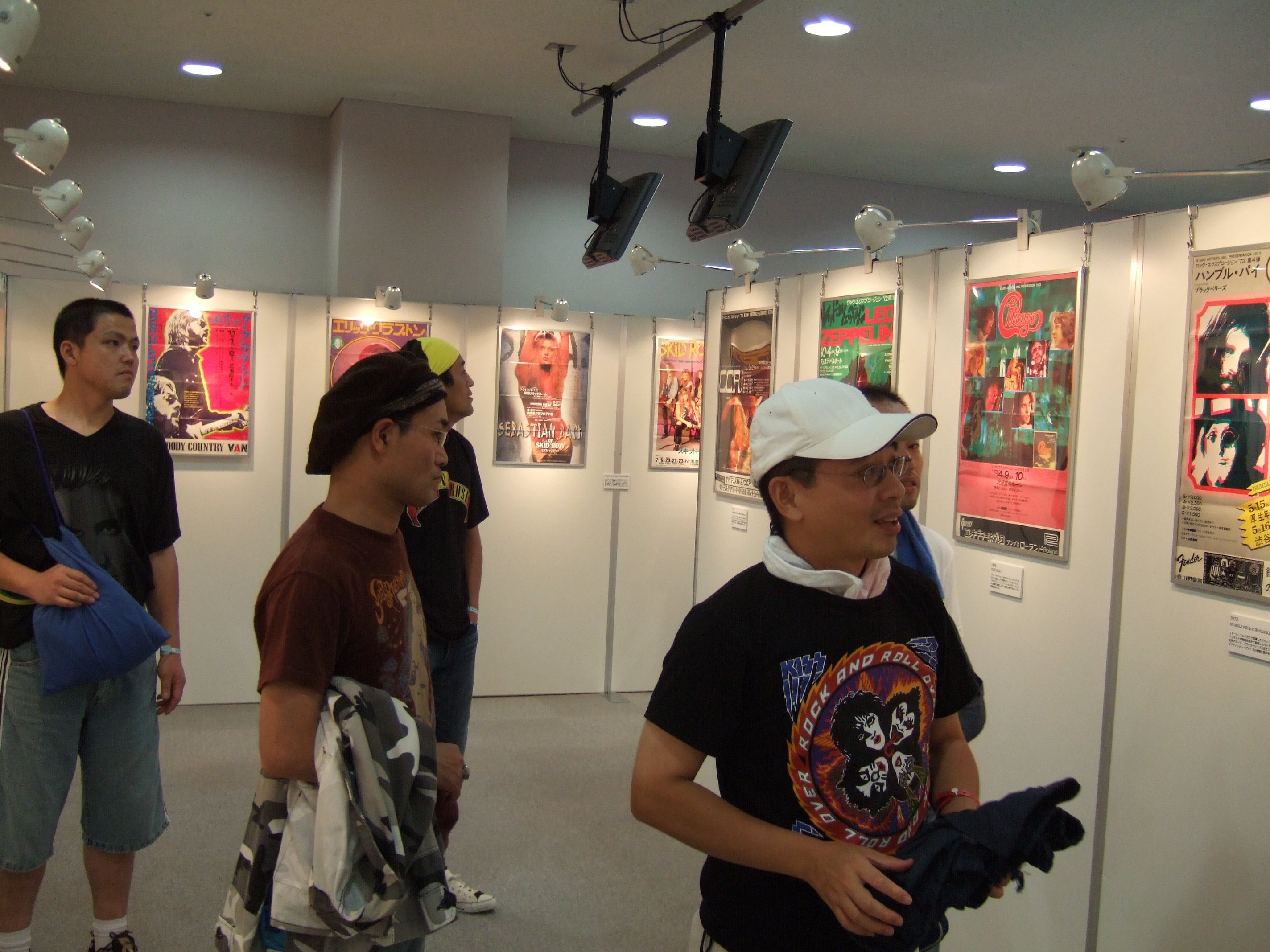 ポスターは相当数あります。