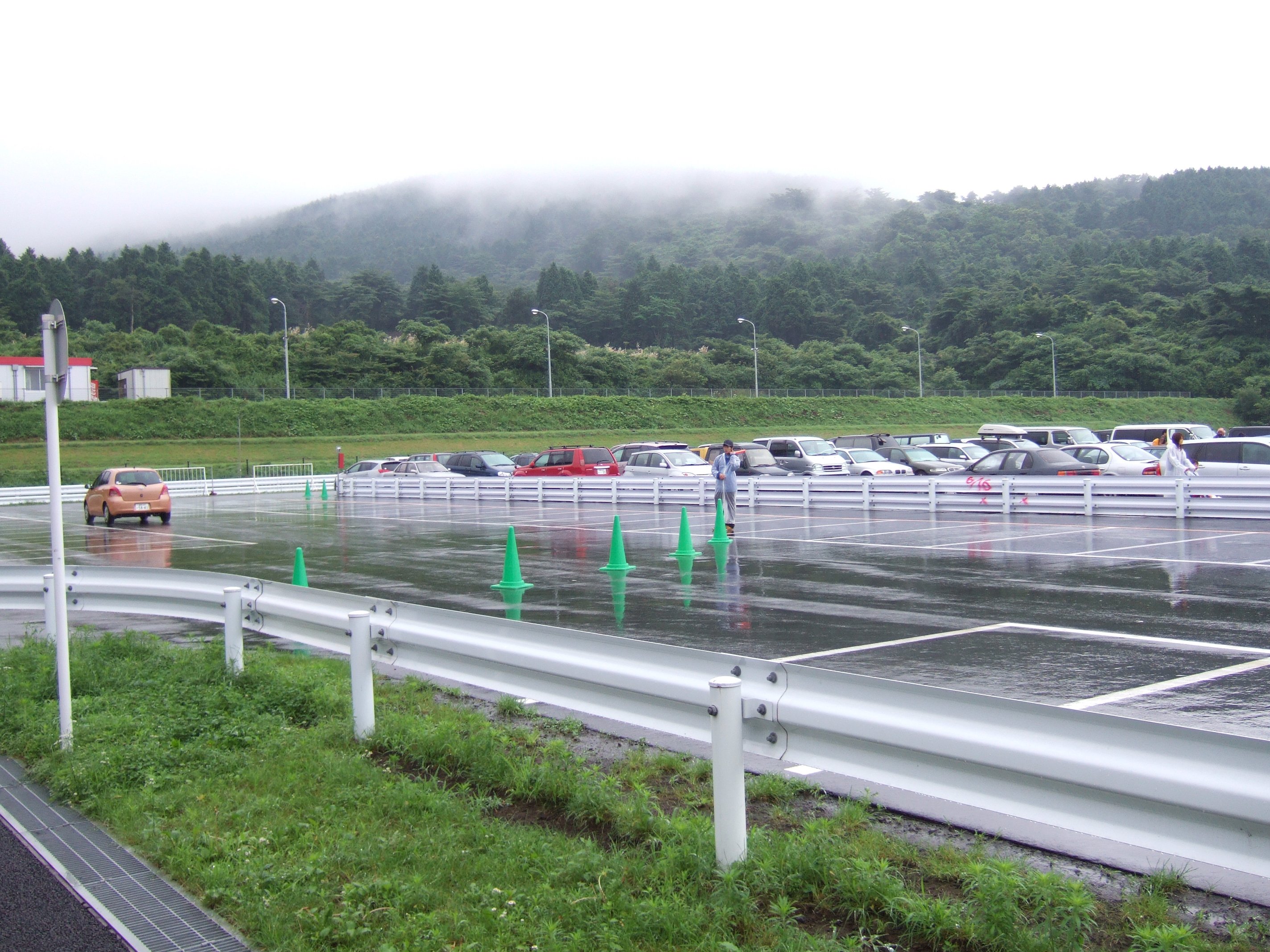 ジムカーナ・コースその2。